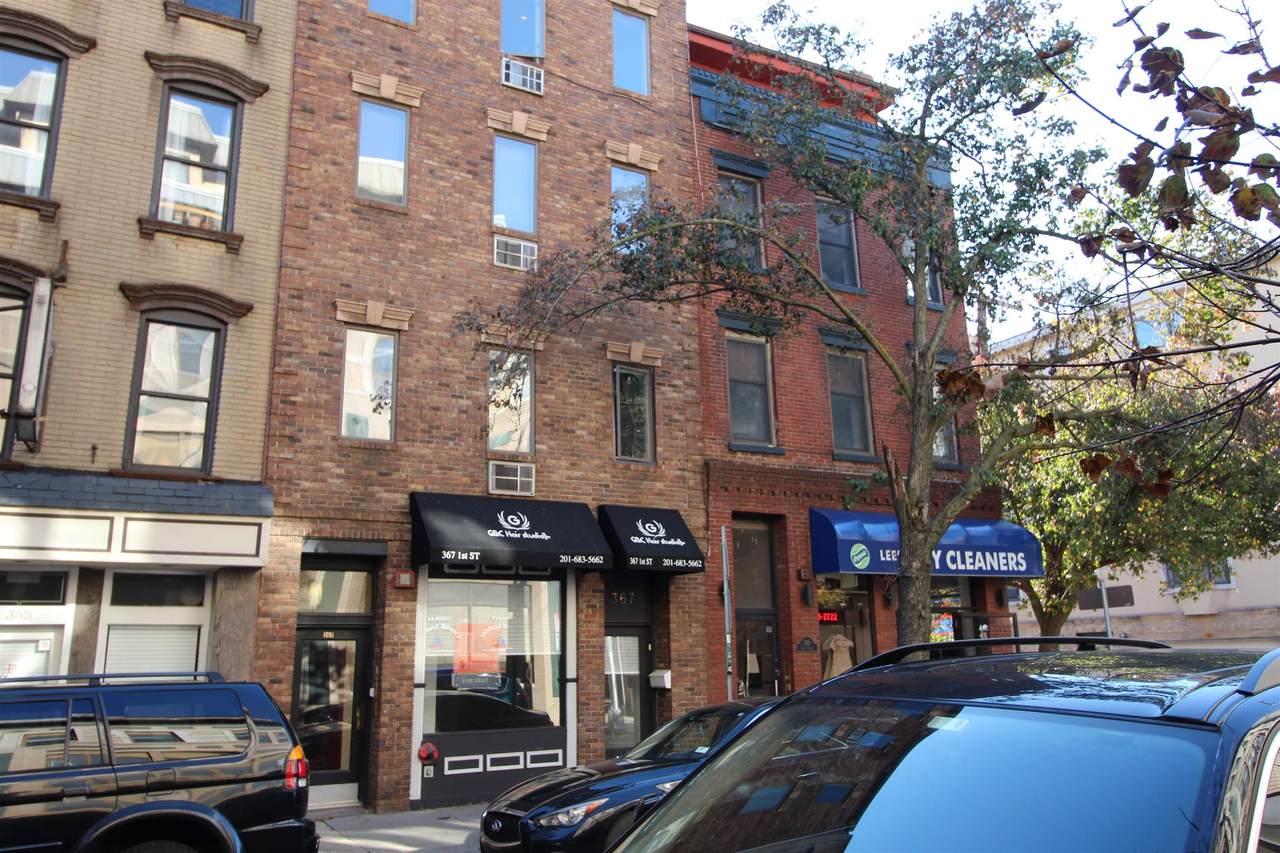 367 1ST ST - Photo 1