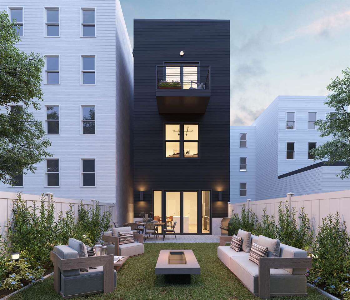 20 Westervelt Pl - Photo 1