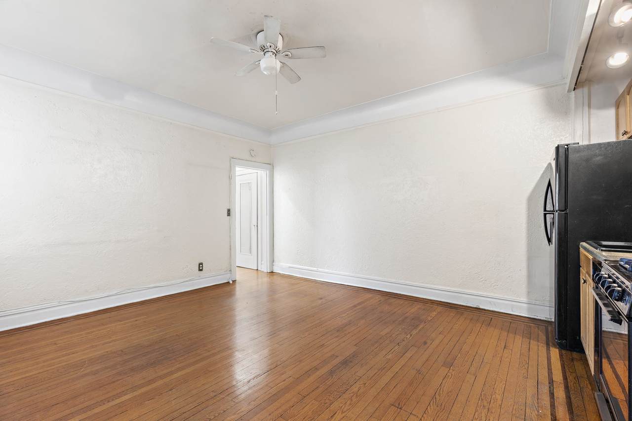 6015 Blvd East - Photo 1