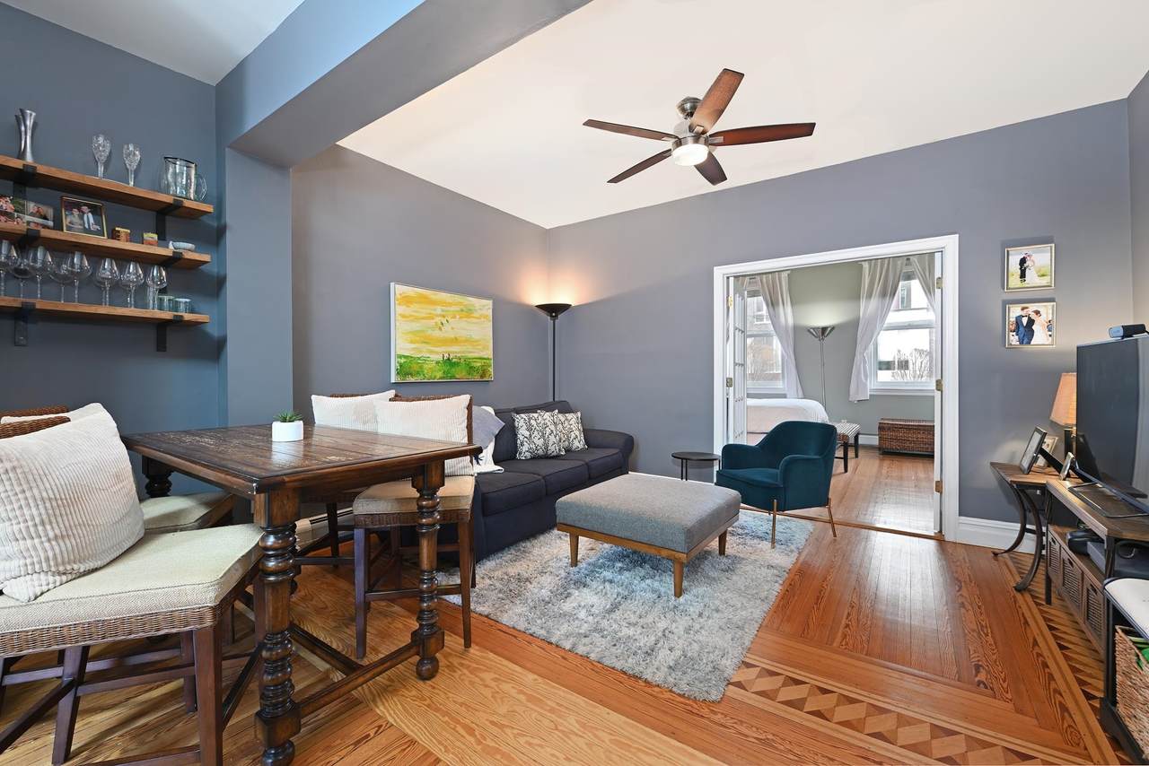 127 Park Ave - Photo 1