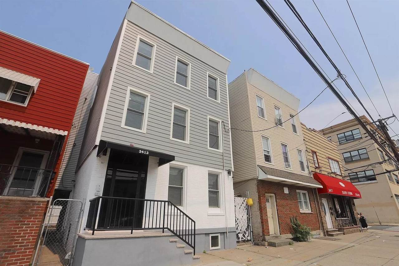 3413 Kennedy Blvd - Photo 1