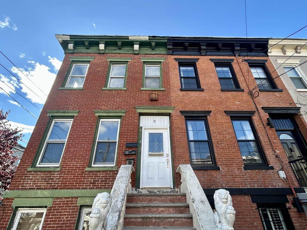 59 Lafayette St - Photo 1