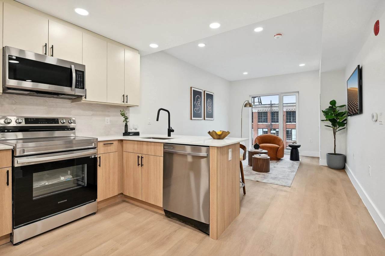 161 Van Wagenen Ave - Photo 1