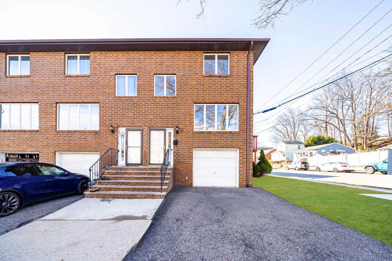 156 Main St - Photo 1