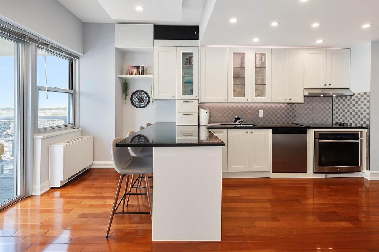 6600 John F Kennedy Blvd - Photo 1