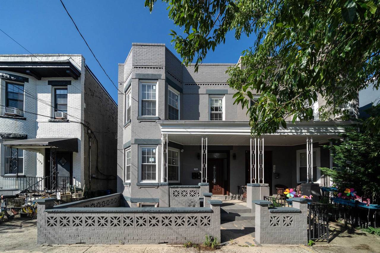1306 27TH ST - Photo 1