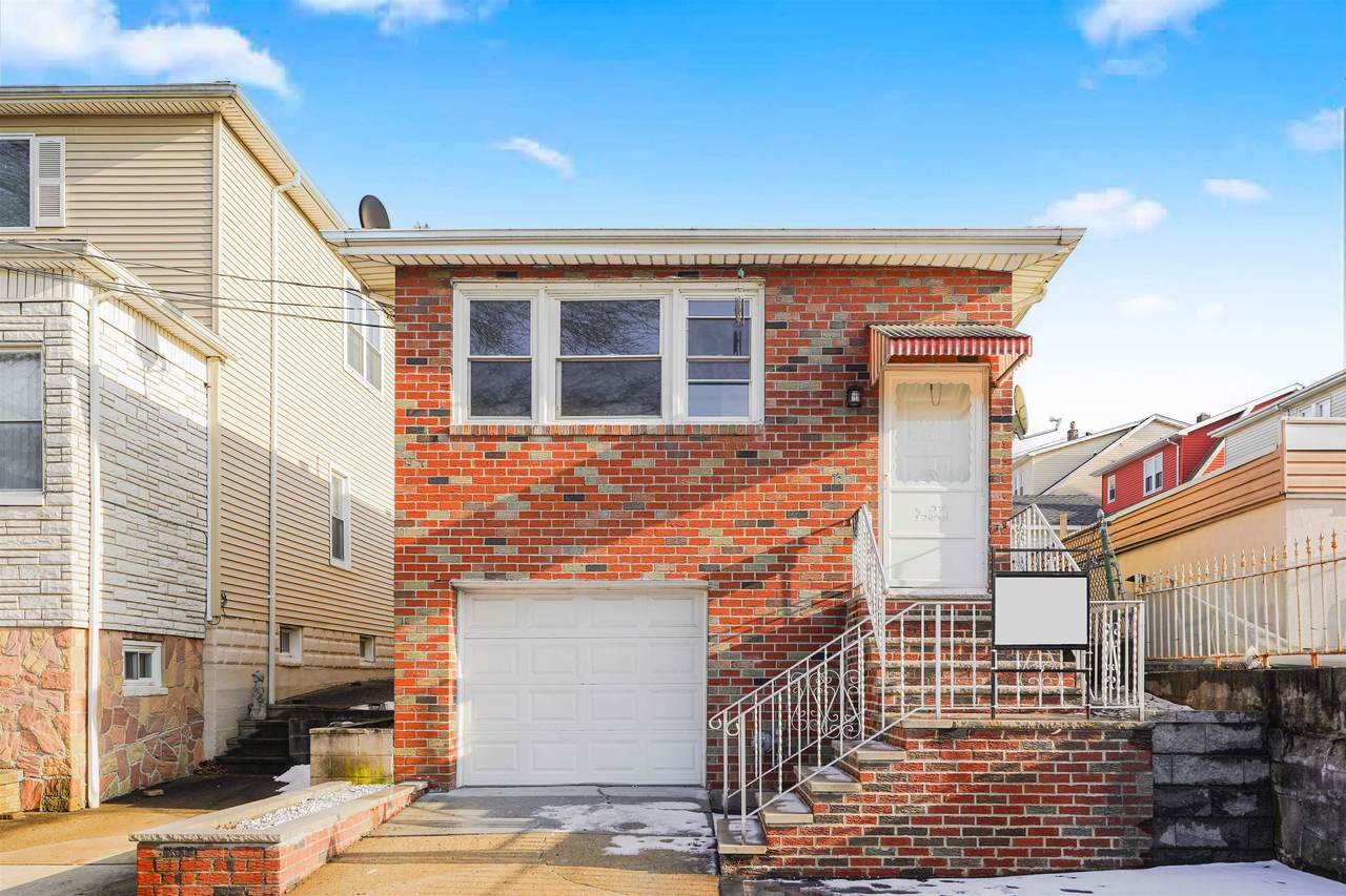 8408 Grand Ave - Photo 1
