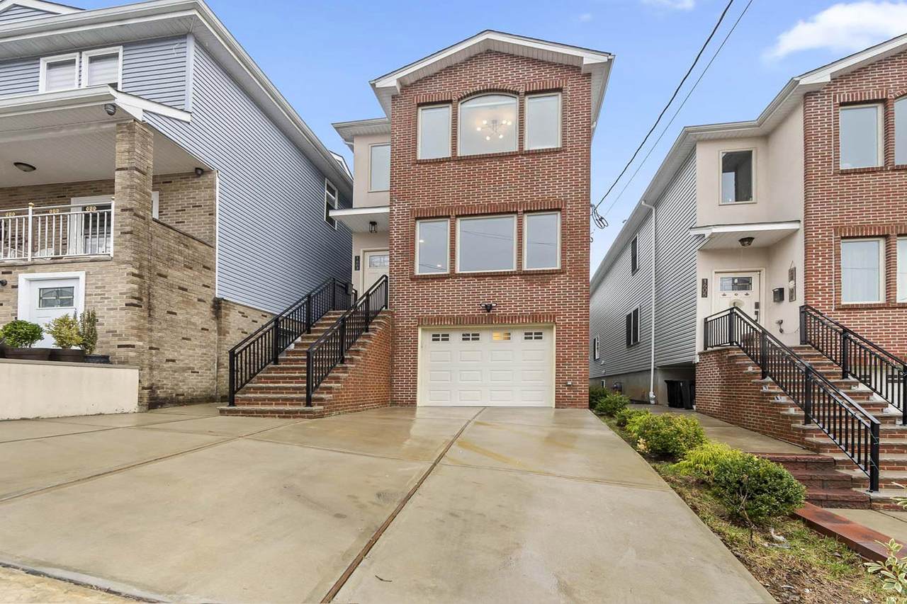 1603 71ST ST - Photo 1