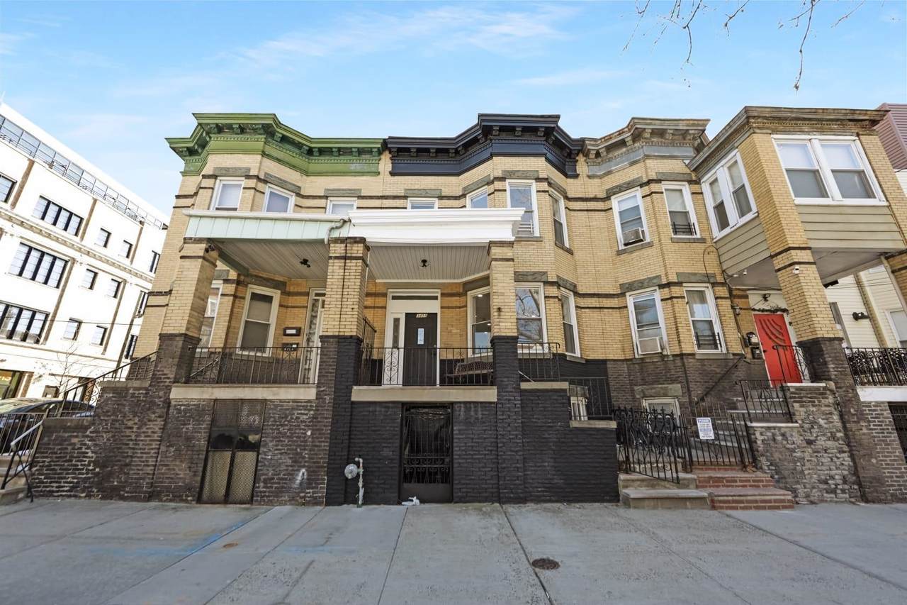 3458 John F Kennedy Blvd - Photo 1
