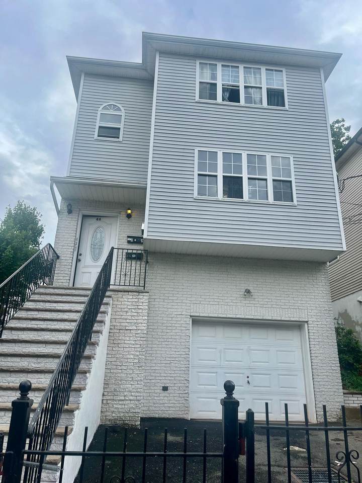 46 Chester Ave - Photo 1