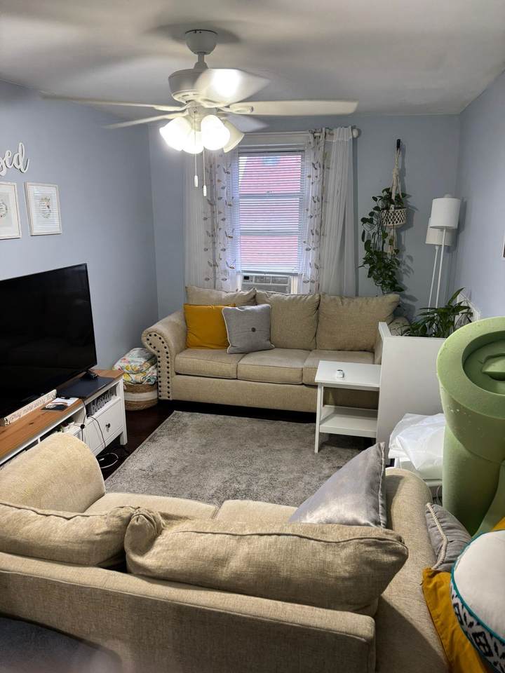 481 Avenue E - Photo 1