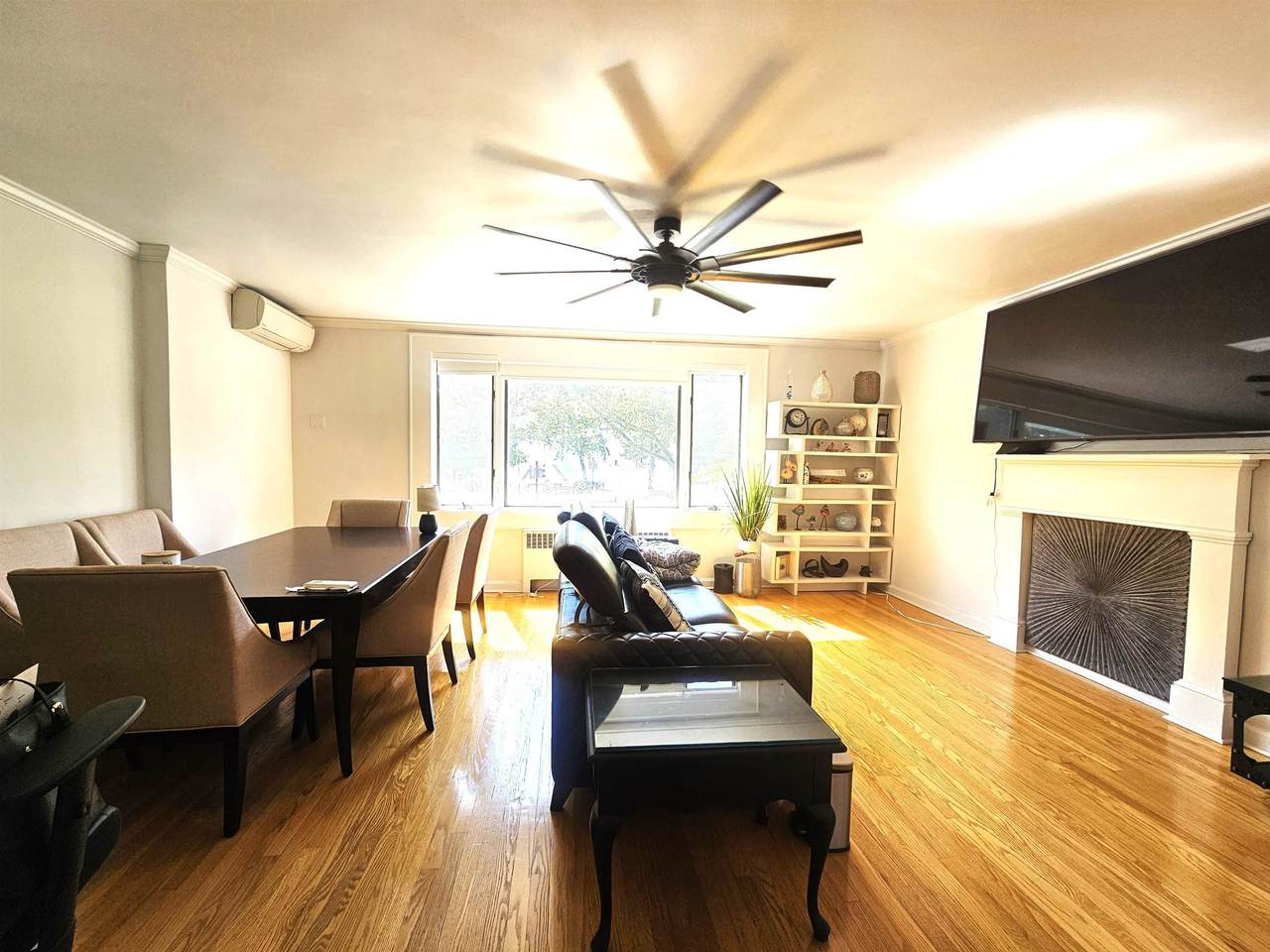 5421 Blvd East - Photo 1