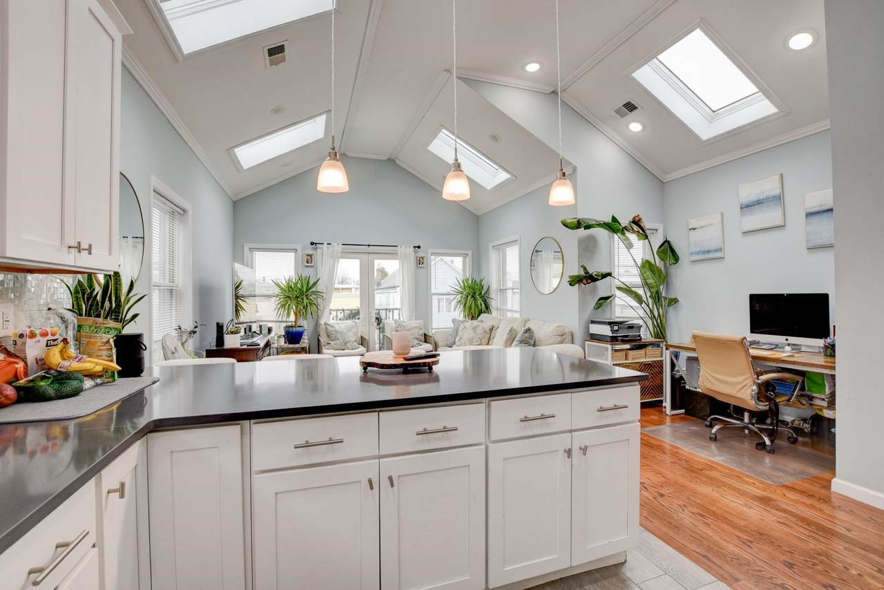 69 West 19Th St - Photo 1