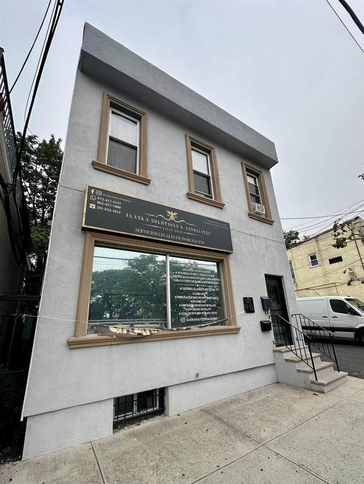 448 67TH ST - Photo 1