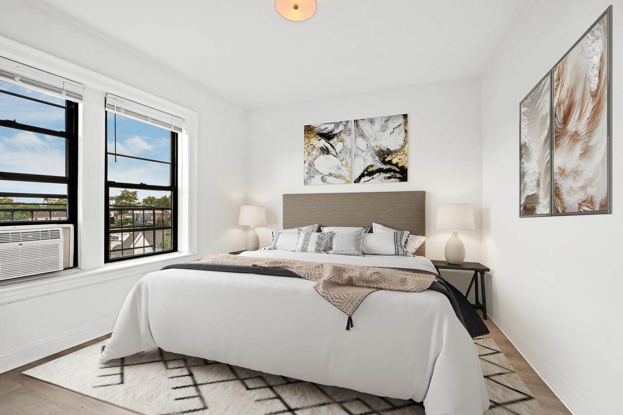 57 Corbin Ave - Photo 1