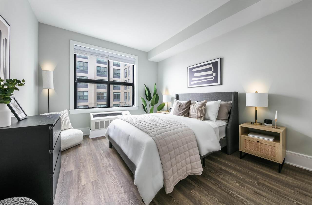 32 Oakland Ave - Photo 1