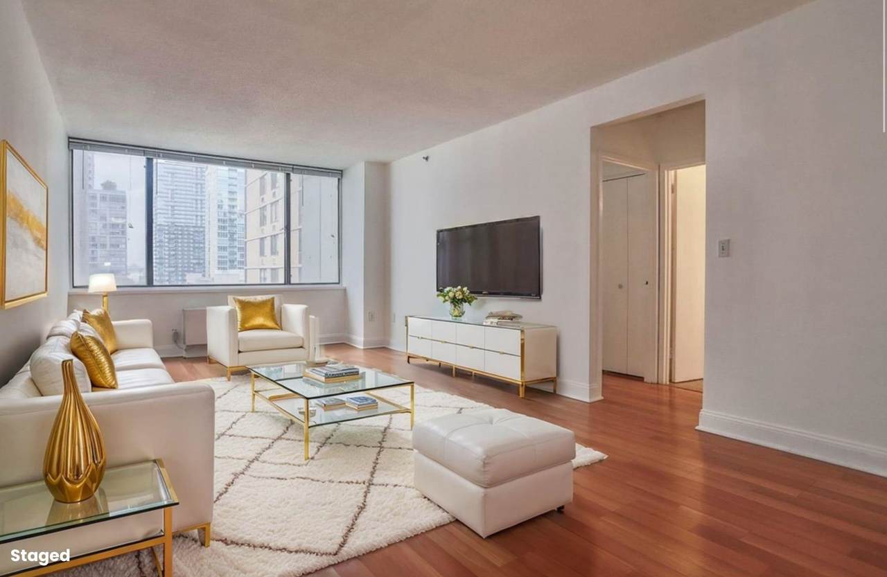 45 River Dr South - Photo 1