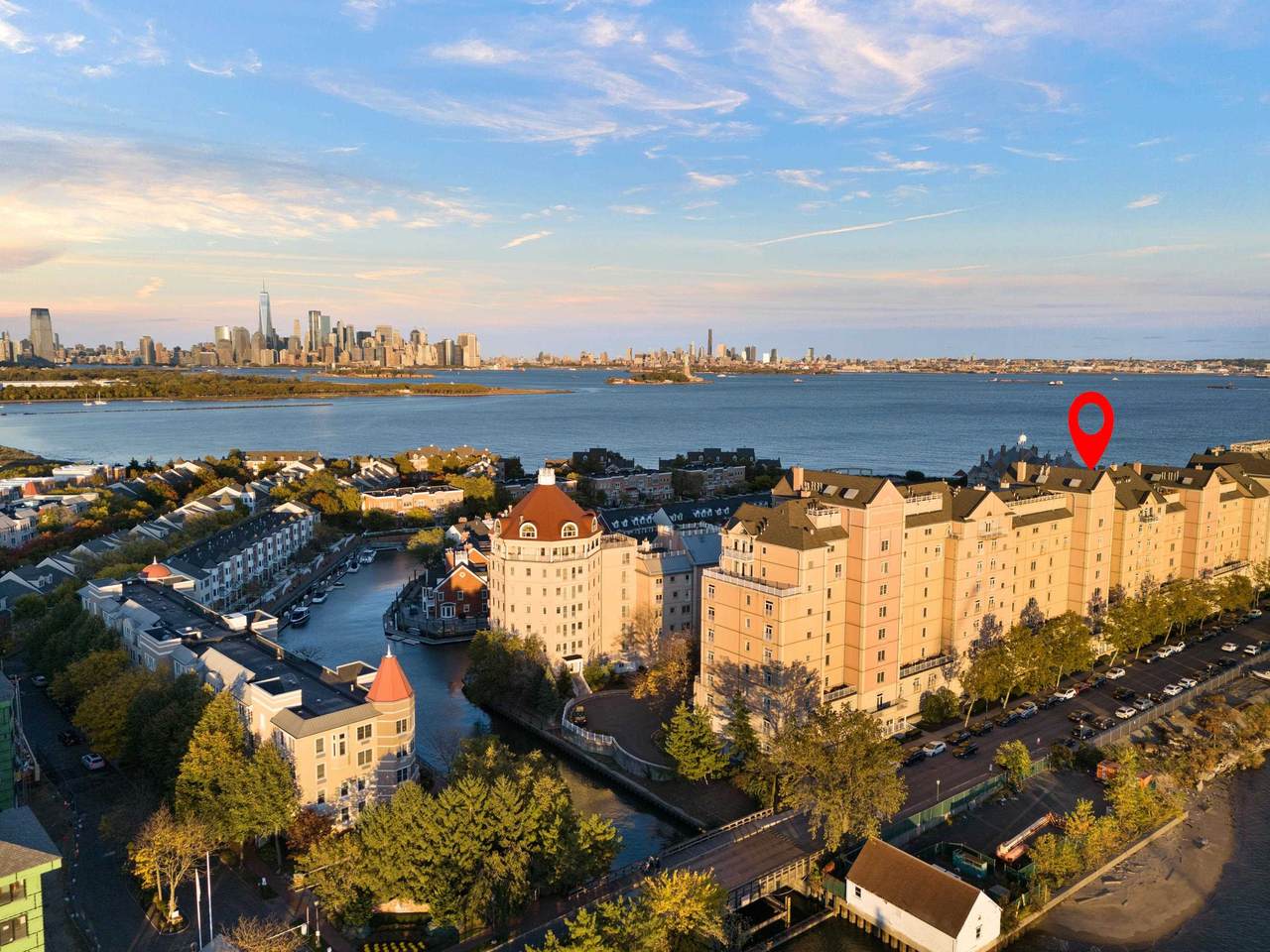 208 Shearwater Ct West - Photo 1