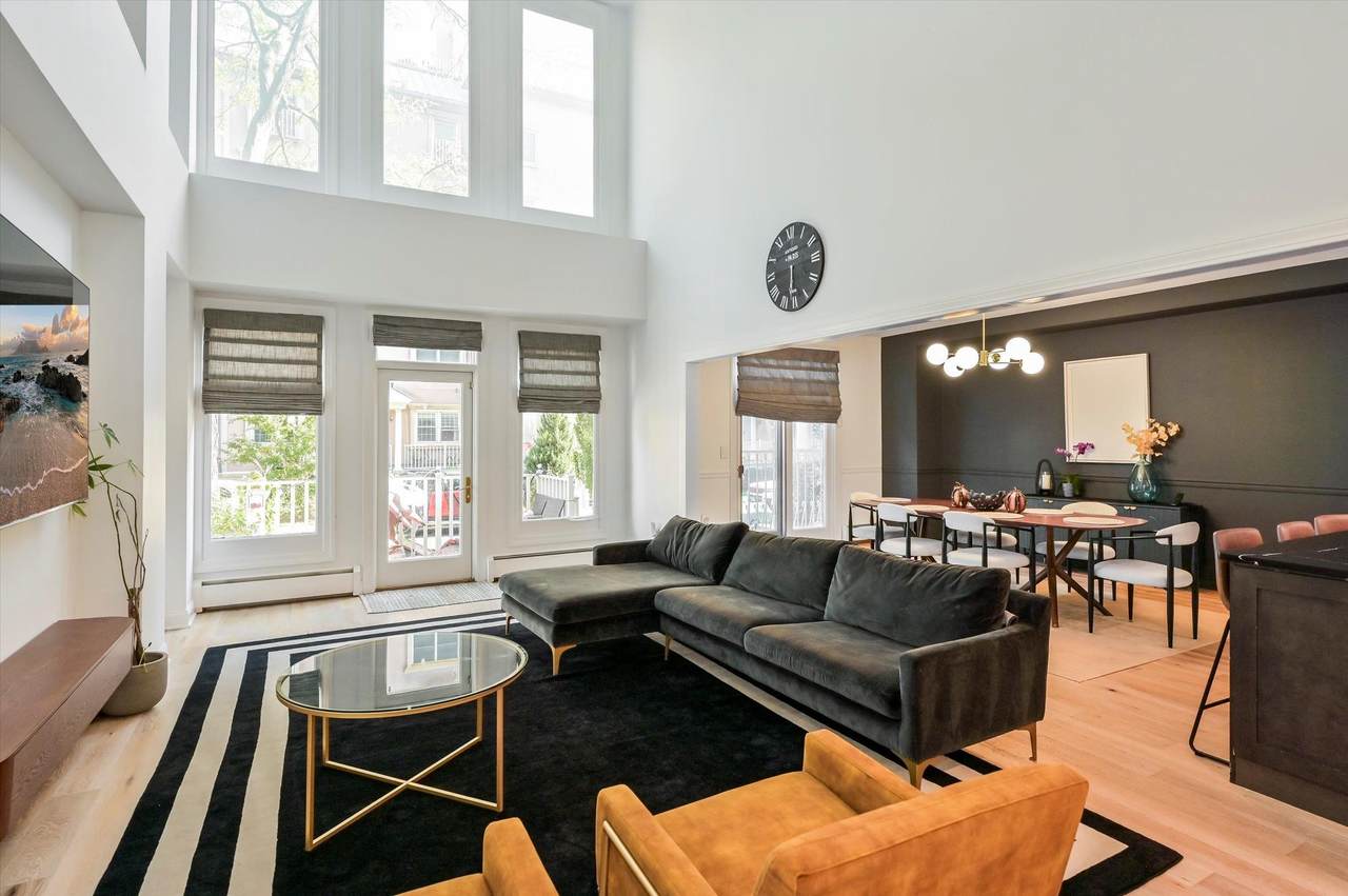 207 Shearwater Ct West - Photo 1