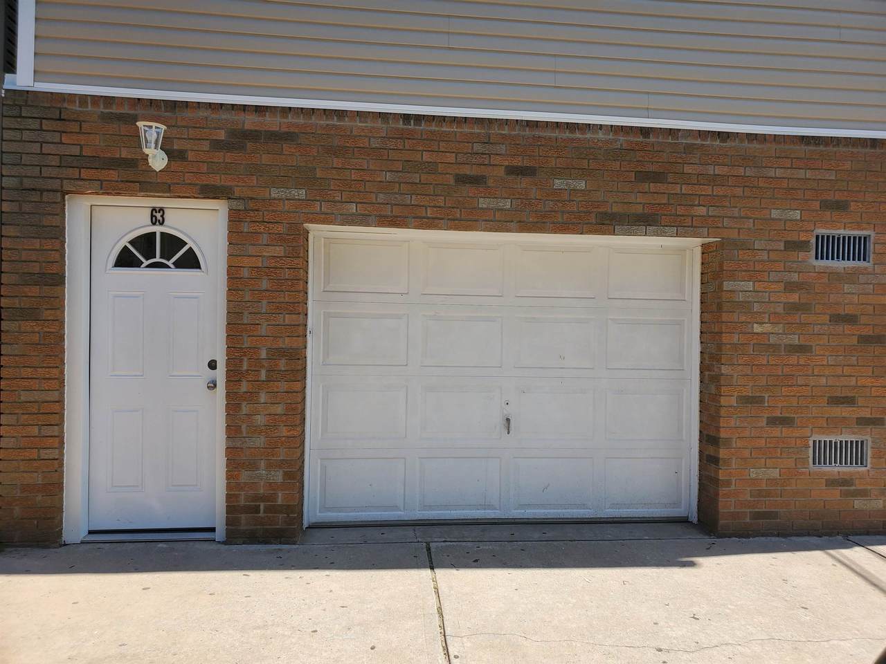 63 West 18Th St - Photo 1