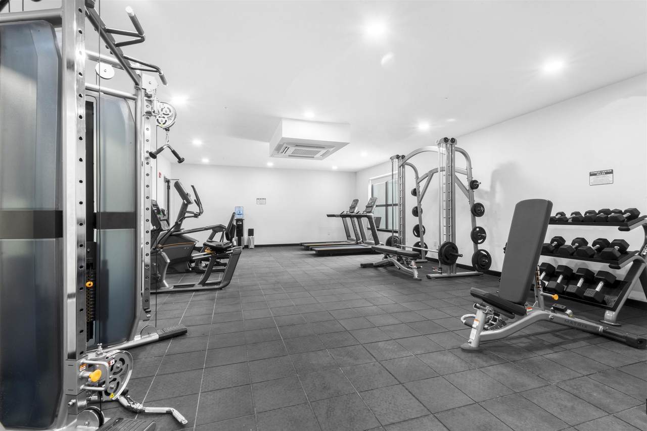 175 West 7Th St - Photo 1