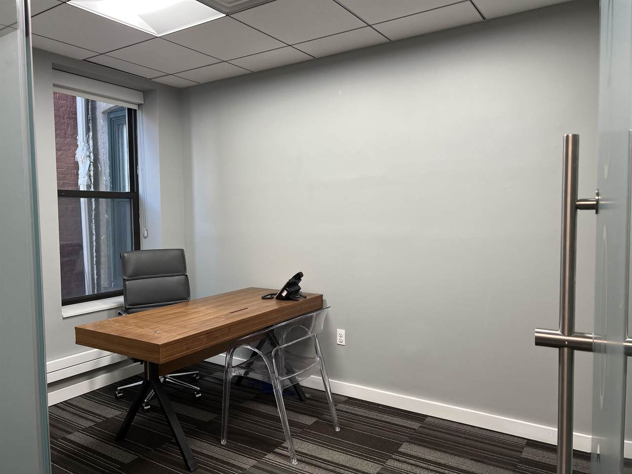 89 Hudson St - Photo 1