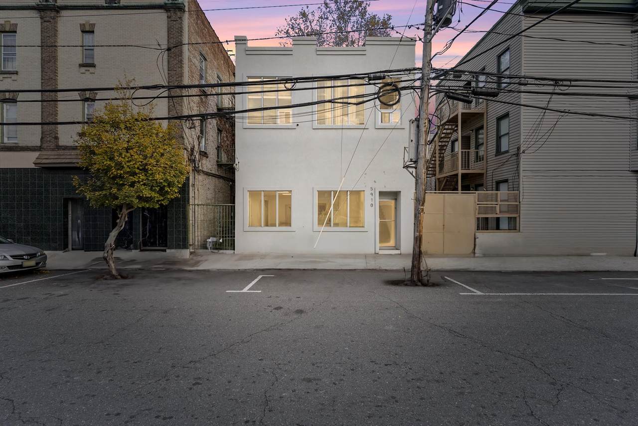 5910 Palisade Ave - Photo 1