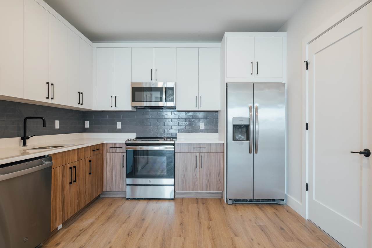 67 Summer Ave - Photo 1