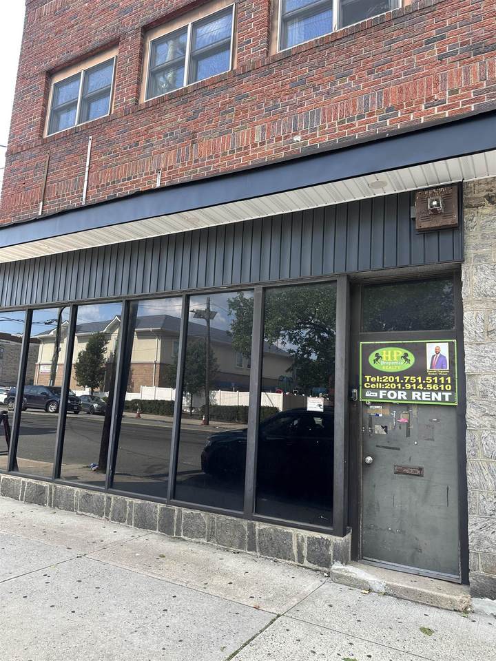 7221 John F Kennedy Blvd - Photo 1