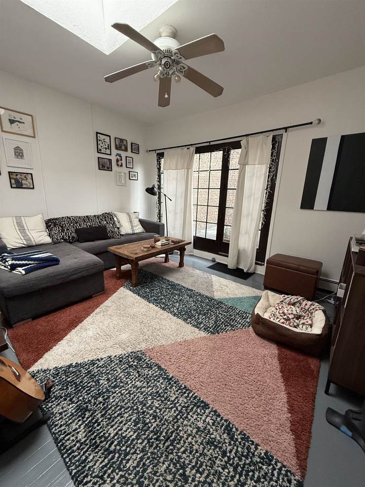 114 Brunswick St - Photo 1