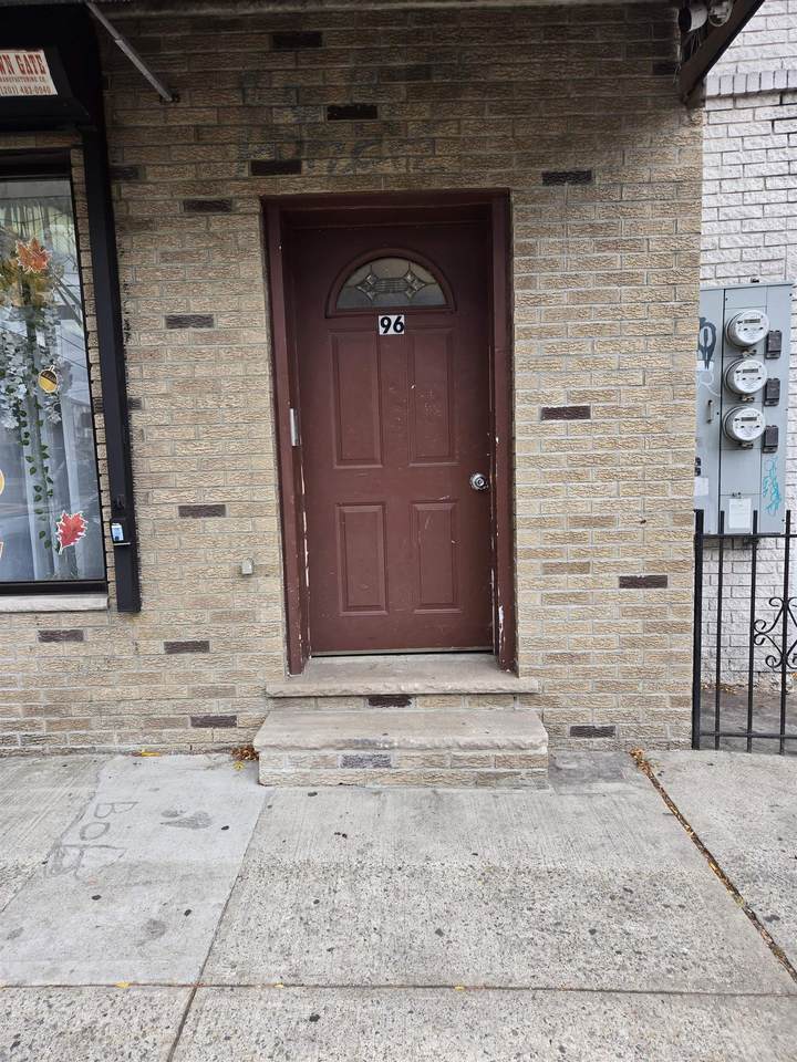 96 Central Ave - Photo 1