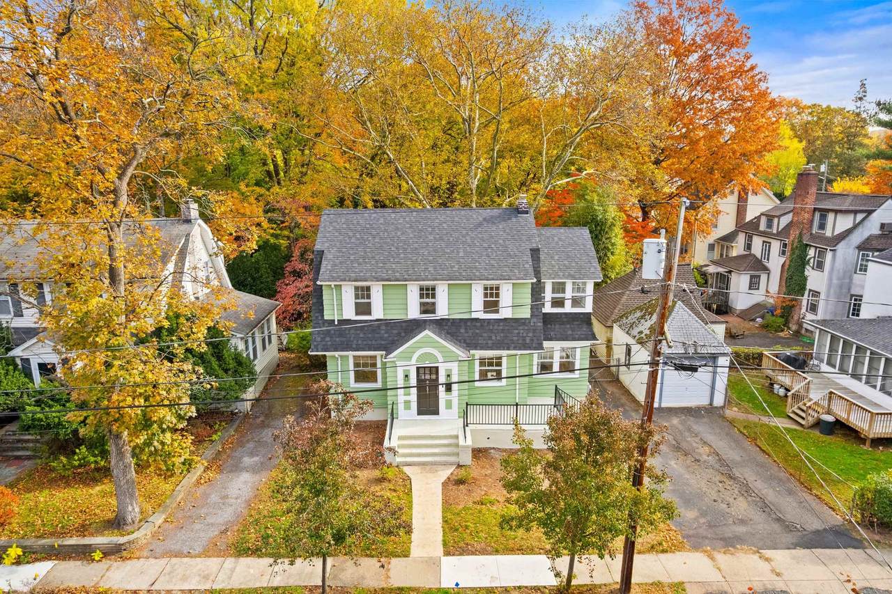 401 Conrad Rd - Photo 1