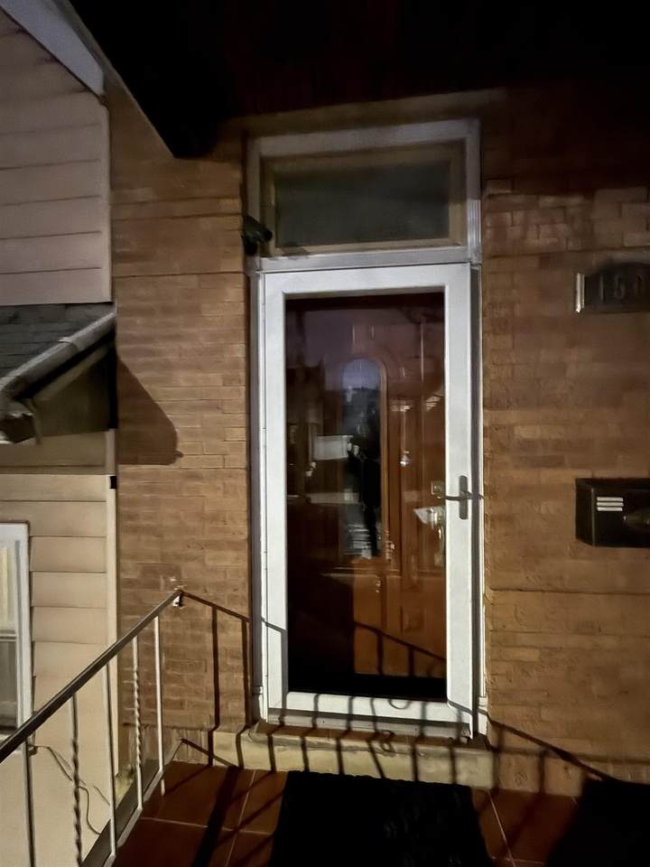 1502 39TH ST - Photo 1