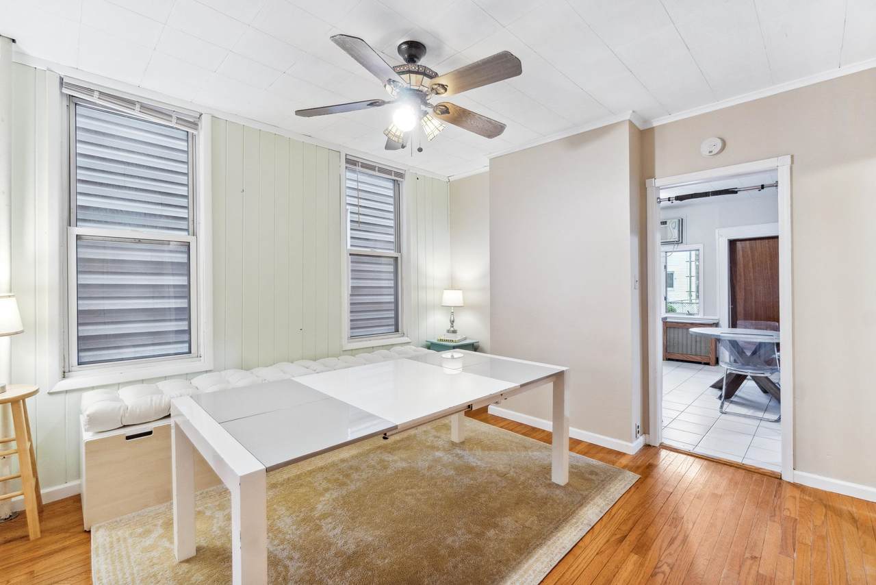 223 Dodd St - Photo 1