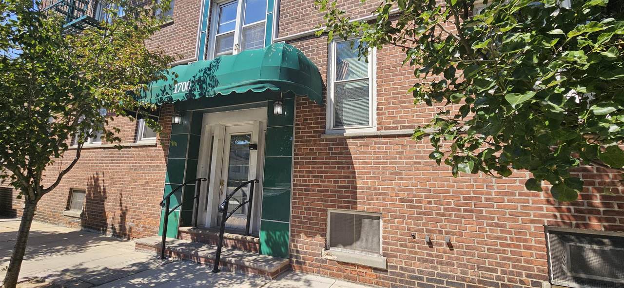 1700 Kennedy Blvd - Photo 1