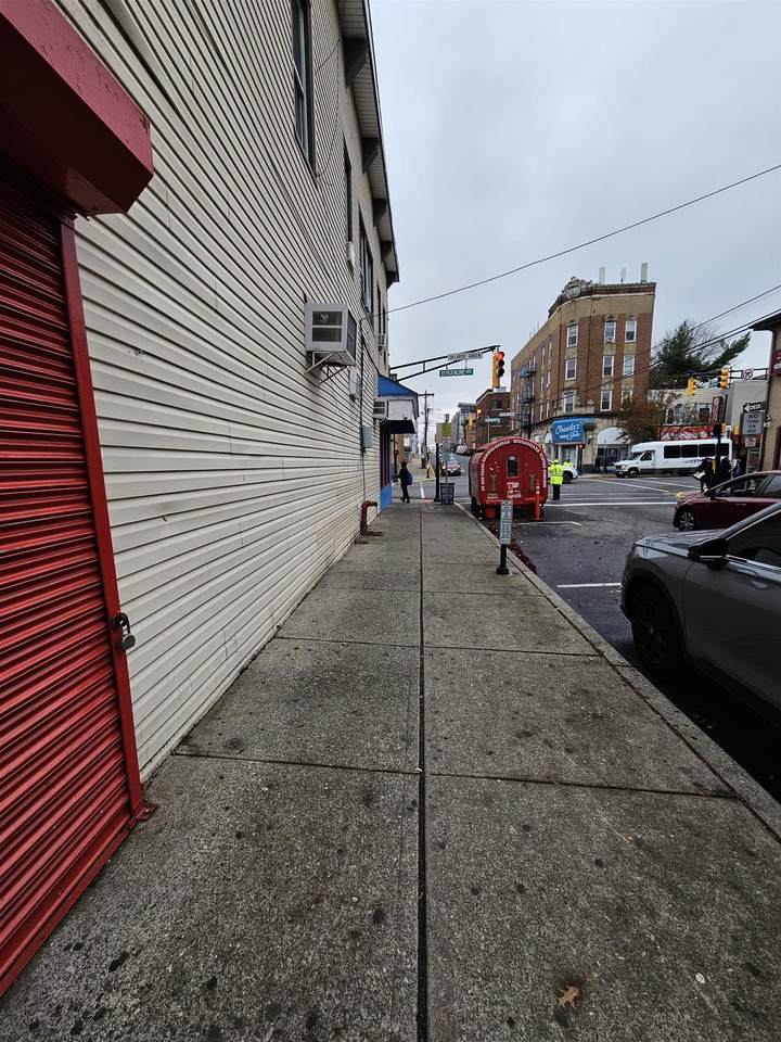 6714 Bergenline Ave - Photo 1