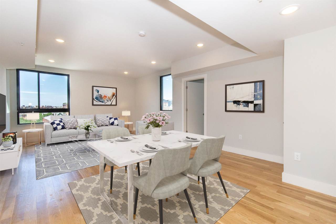 198 Academy St - Photo 1