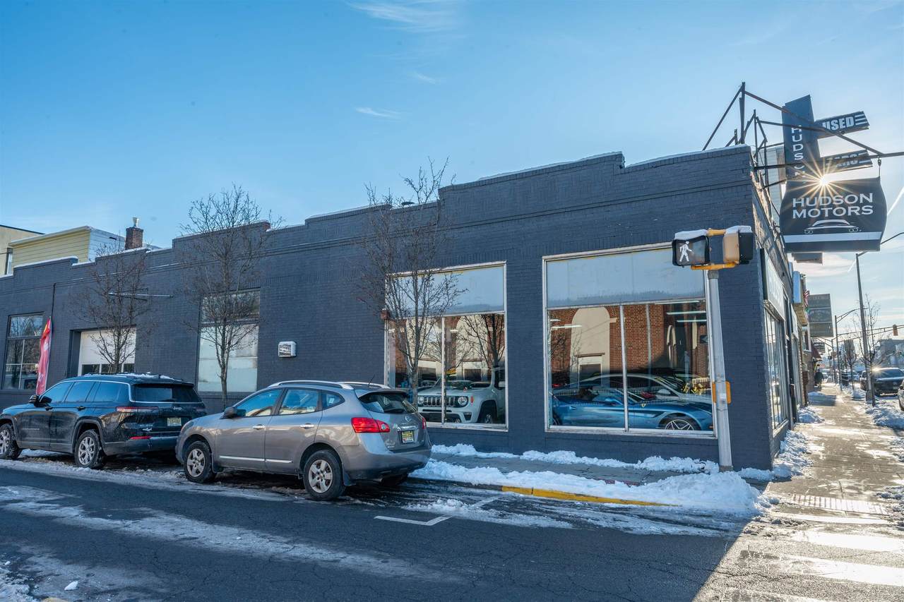 4114 Kennedy Blvd - Photo 1