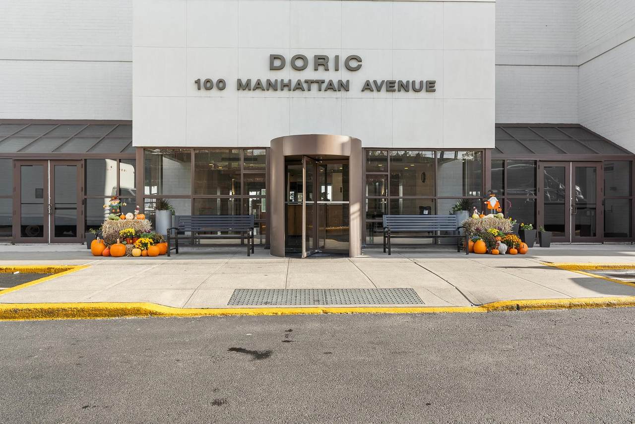 100 Manhattan Ave - Photo 1