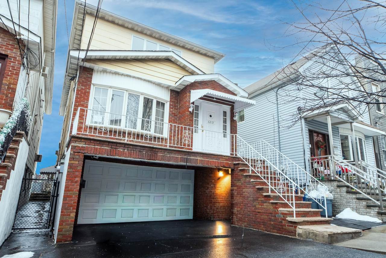 6219 Polk St - Photo 1