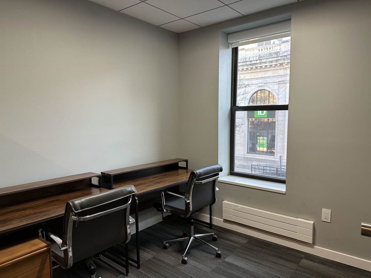 89 Hudson St - Photo 1