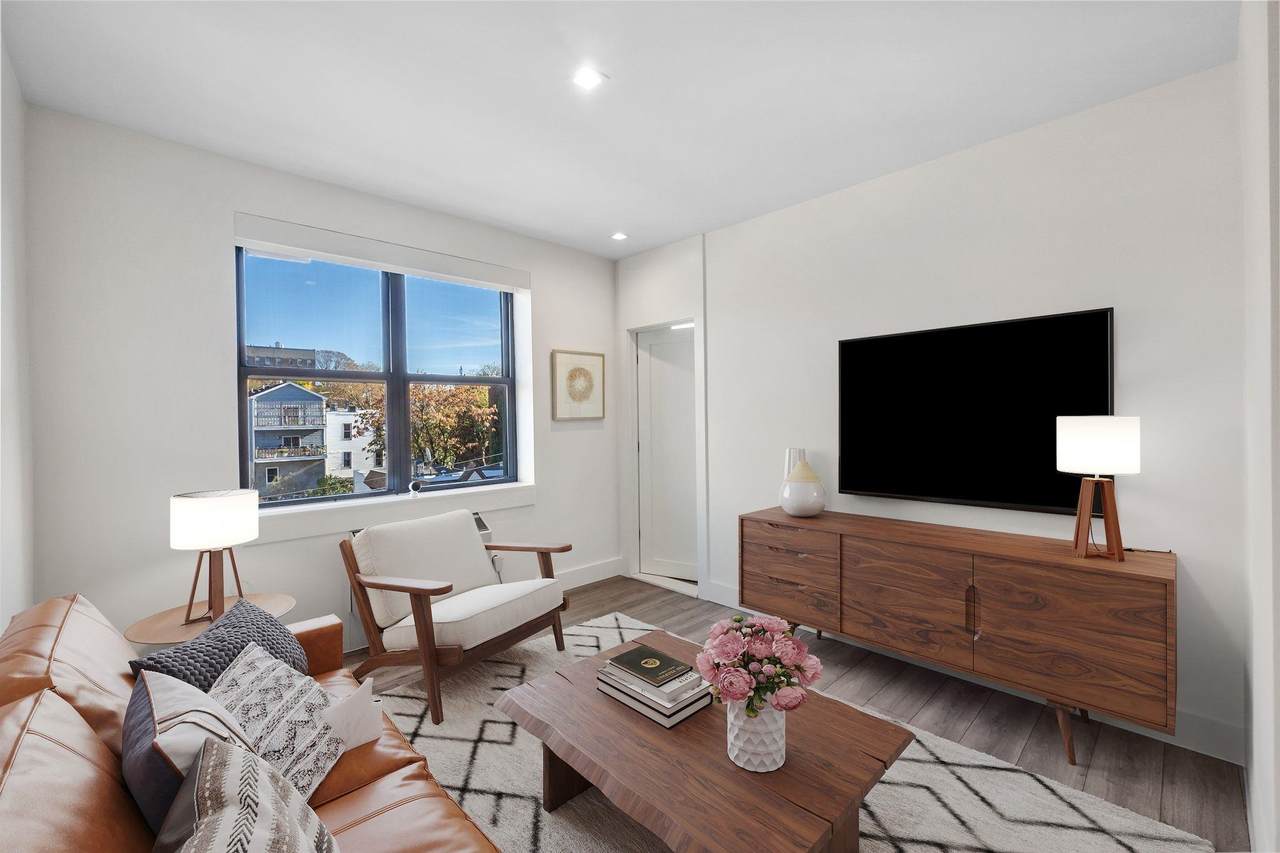 43-49 Van Wagenen Ave - Photo 1