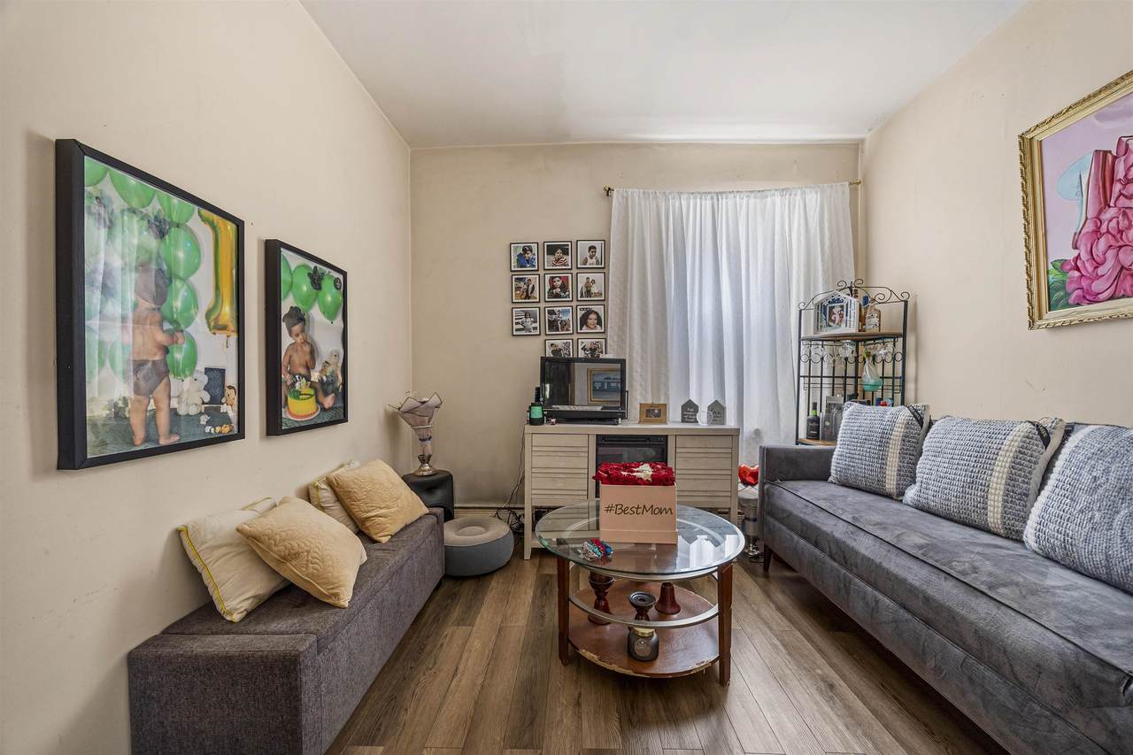 20 Martin Luther King Jr Dr - Photo 1