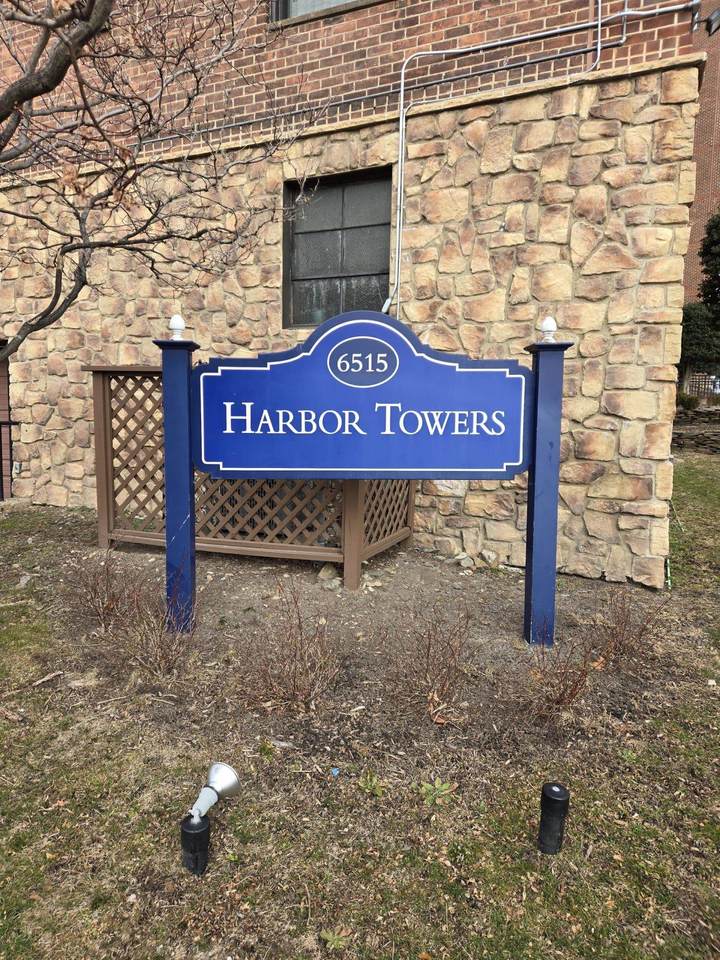 6515 Blvd East - Photo 1