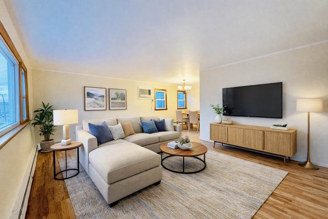 37 West 7Th St - Photo 1