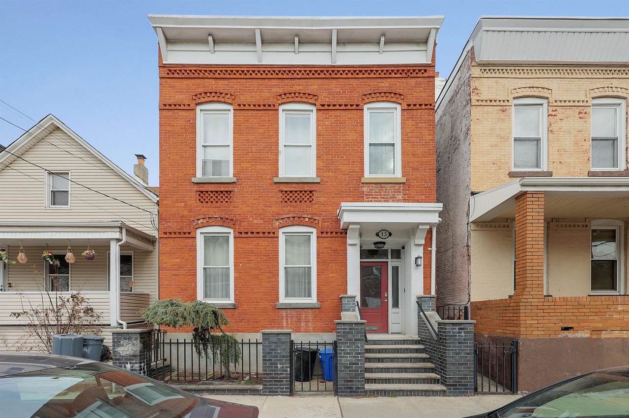 13 West 16Th St - Photo 1