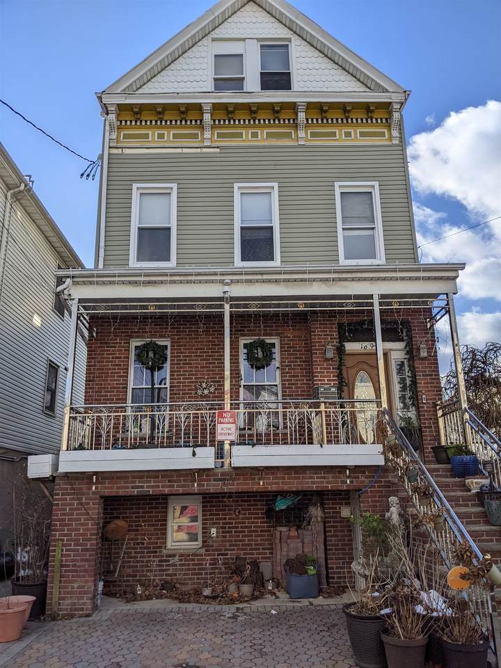 169 Neptune Ave - Photo 1