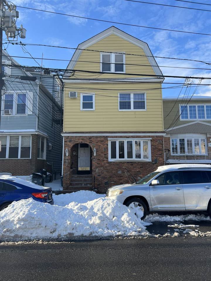 571 Avenue A - Photo 1