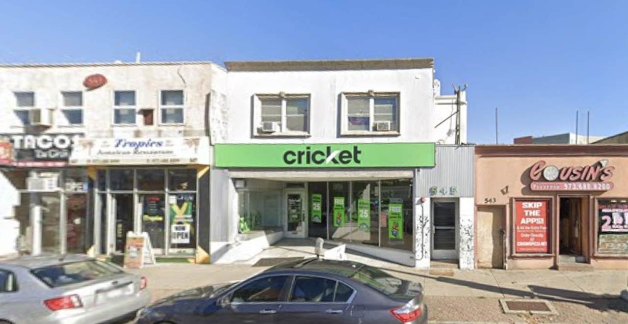 545 Bloomfield Ave - Photo 1