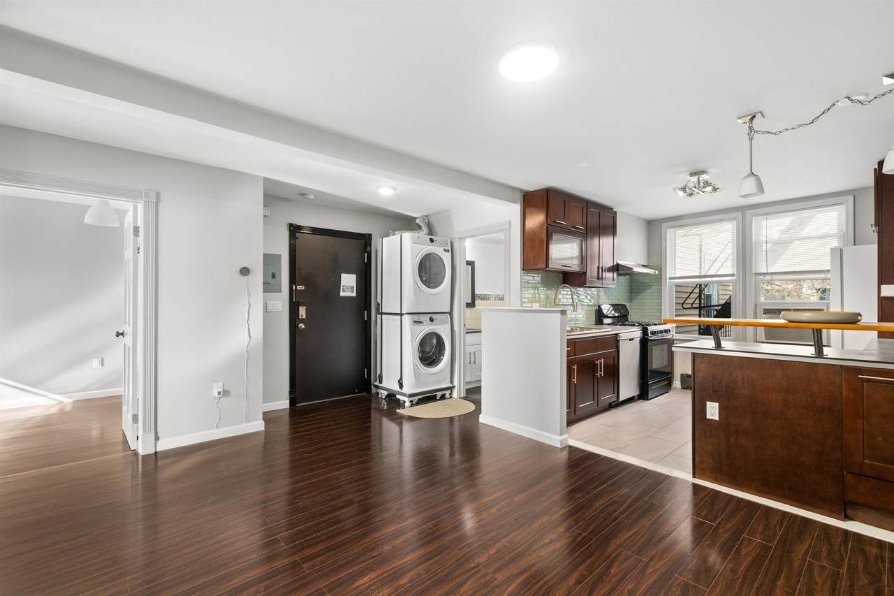 46 Wayne St - Photo 1